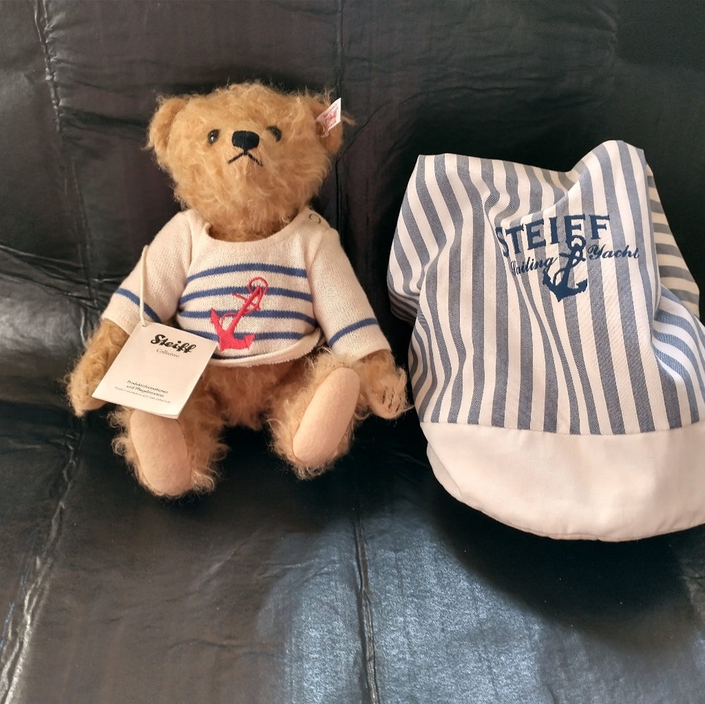 Steiff limited edition